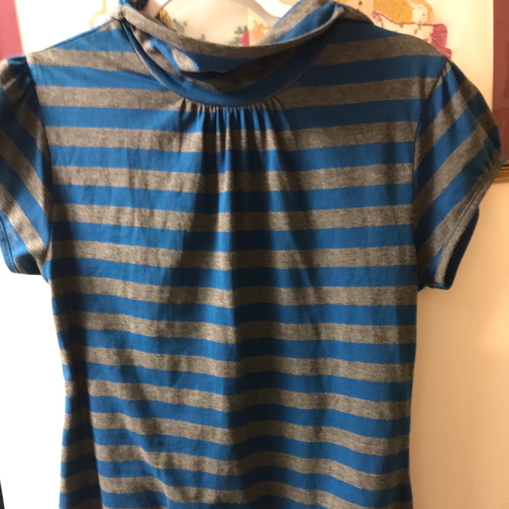 Derek Heart grey and blue dressy top